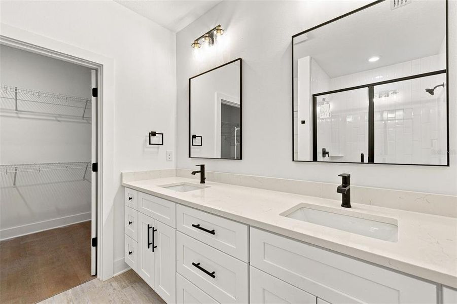 Furnished interior view inside a new home in , Tampa (Image 9).