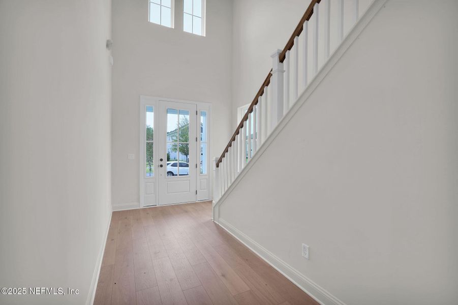 Spacious, unfurnished interior of a new home in Crosswinds at Nocatee, Ponte Vedra (Image 16).