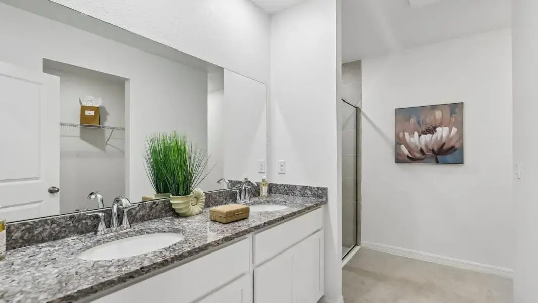 Representative furnished interior of a home built from the Maple by Maronda Homes in Cassie Oaks, Jacksonville (Image 31).