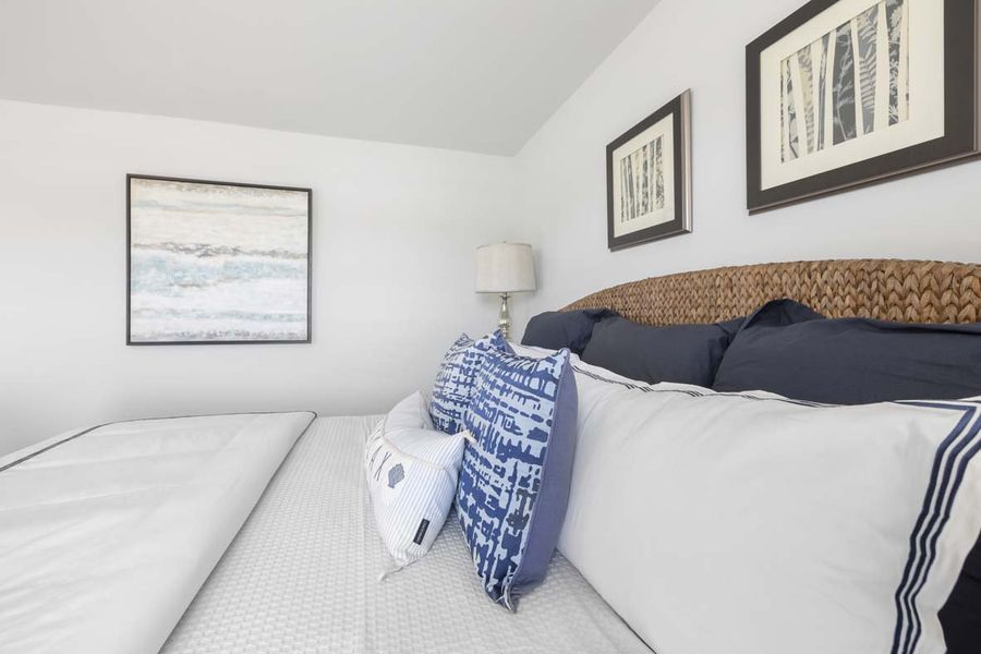 Representative furnished interior of a home built from the GALEN by D.R. Horton in The Pines at New Hampstead, Savannah (Image 31).