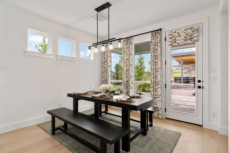 Plan 1565 Dining Area Representative Photo Plan 1565 Dining Area Representative Photo