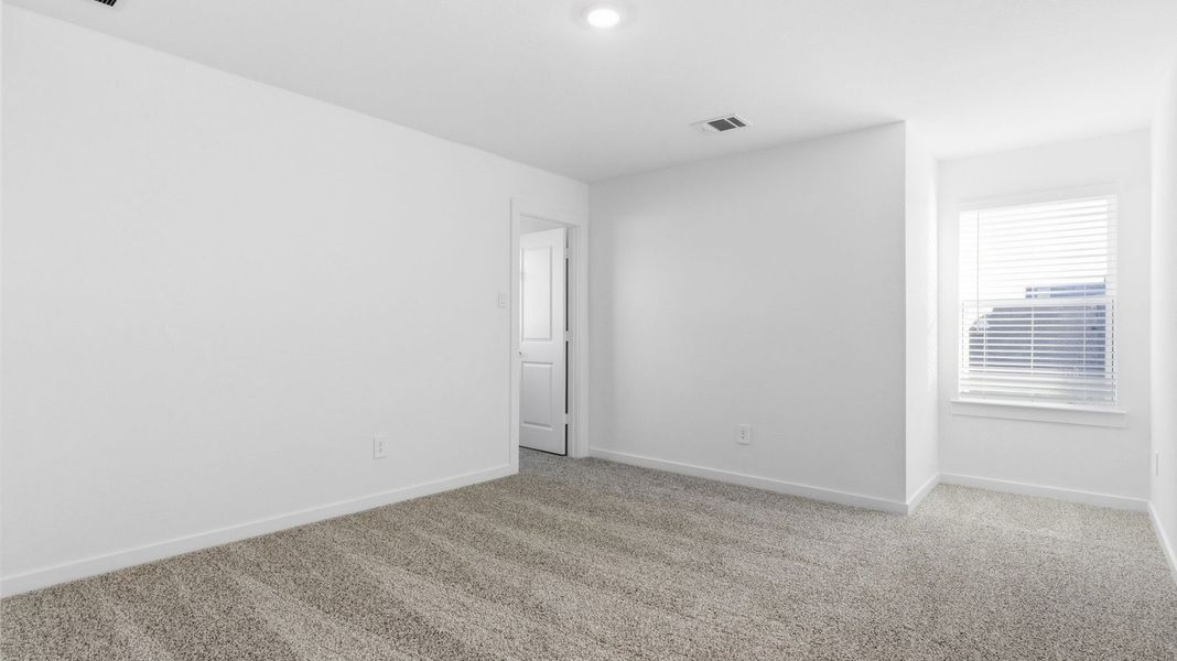 Spacious, unfurnished interior of a new home in Westland Ranch 50' Homesites, League City (Image 22).