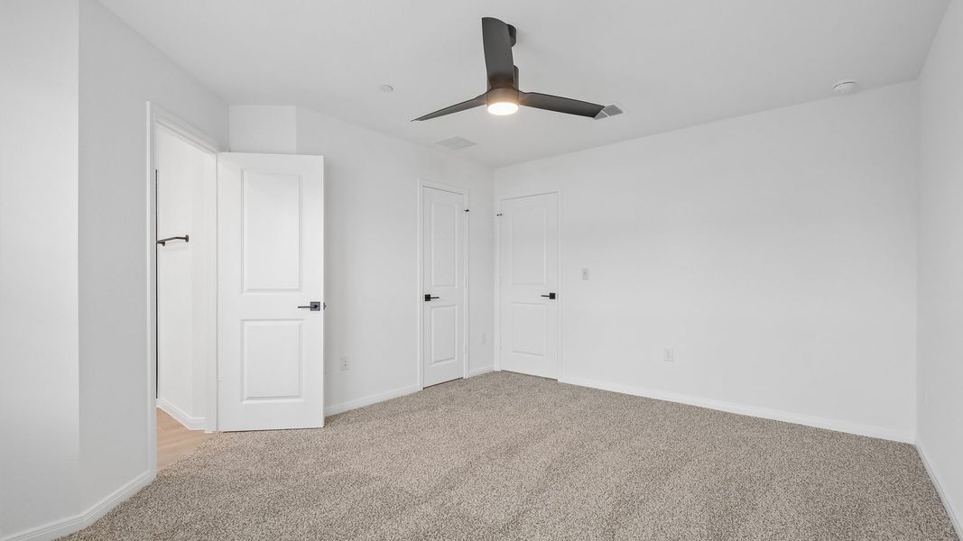 Spacious, unfurnished interior of a new home in Avery Centre, Round Rock (Image 29). Spacious, unfurnished interior of a new home in Avery Centre, Round Rock (Image 29).