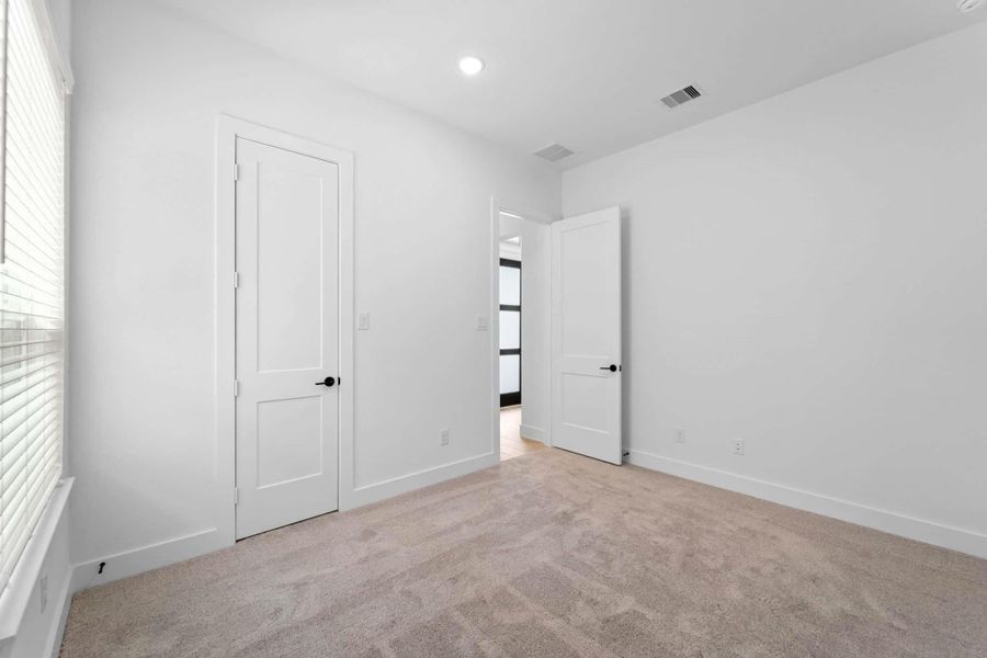 Image 17 of a home in Evergreen. Image 17 of a home in Evergreen.