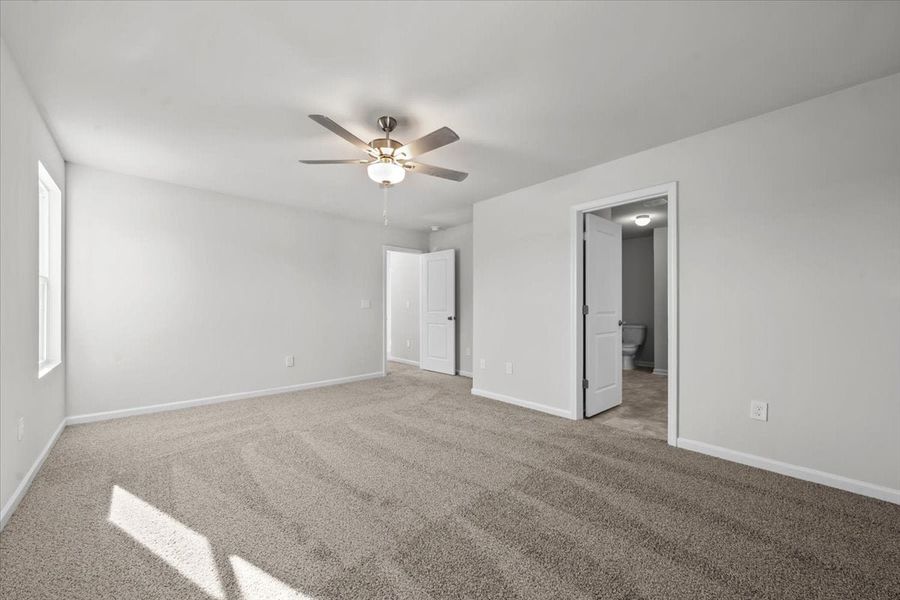 2,428sf New Home in Aberdeen, NC.  - Slide 29