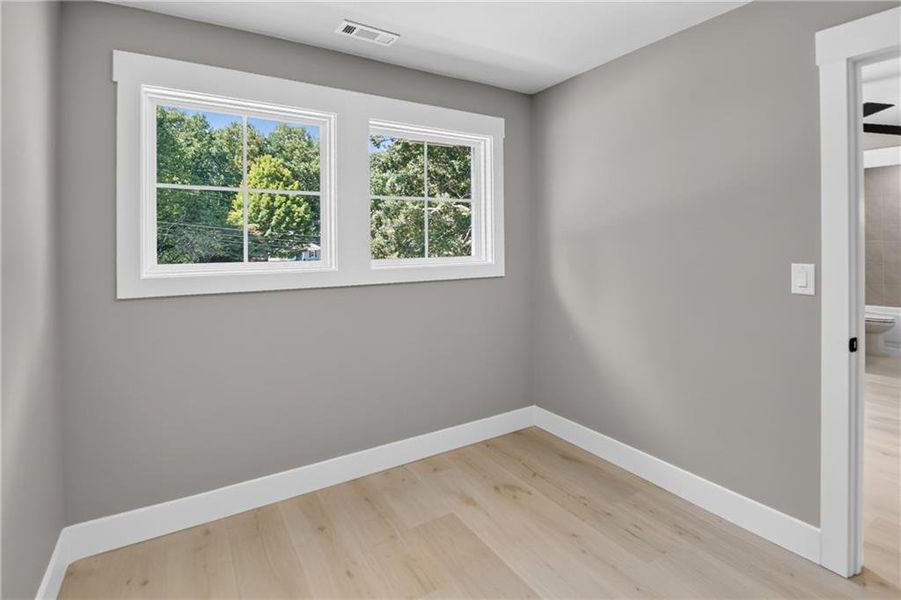 Spacious, unfurnished interior of a new home in , Stone Mountain (Image 135). Spacious, unfurnished interior of a new home in , Stone Mountain (Image 135).