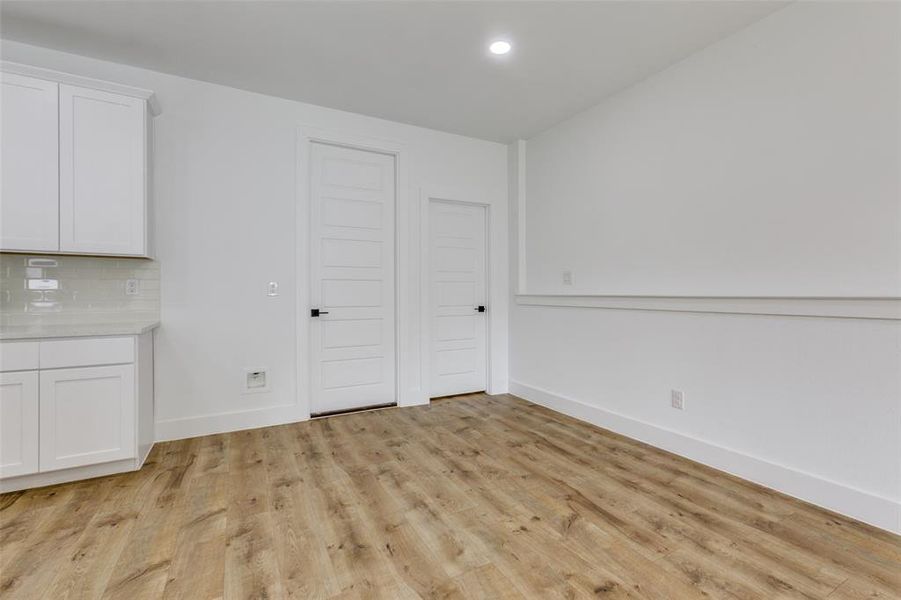 Spacious, unfurnished interior of a new home in , Dallas (Image 19).