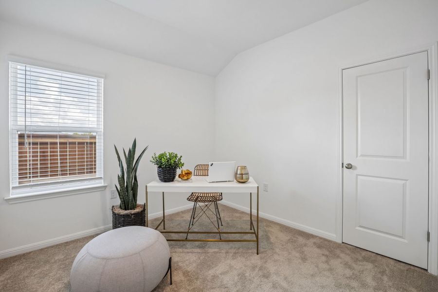 Furnished interior view inside a new home in Lisso, Pflugerville (Image 37).