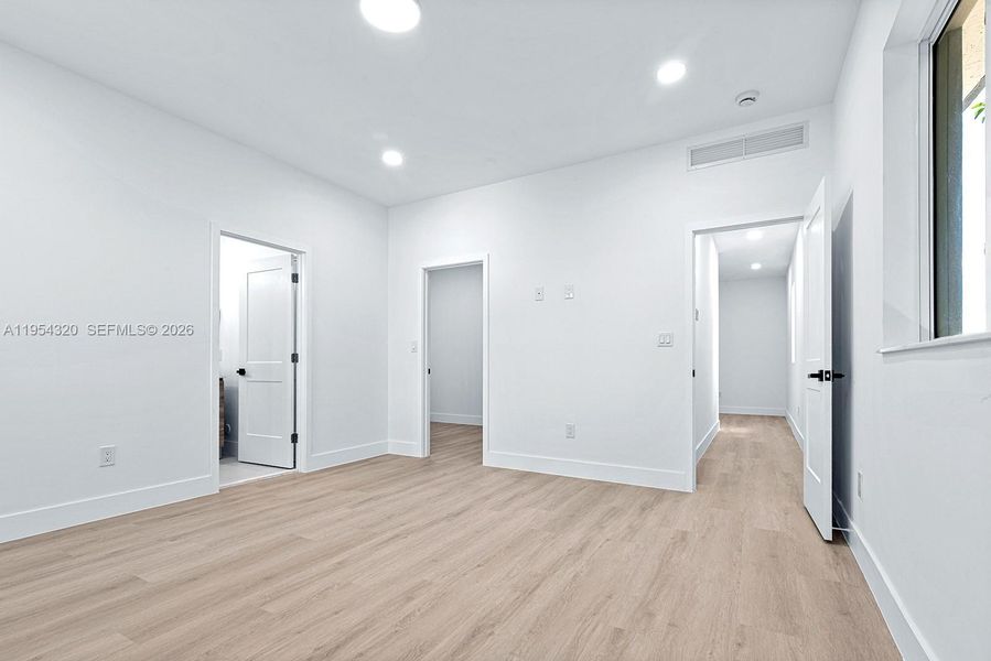 Spacious, unfurnished interior of a new home in , Miami (Image 30). Spacious, unfurnished interior of a new home in , Miami (Image 30).