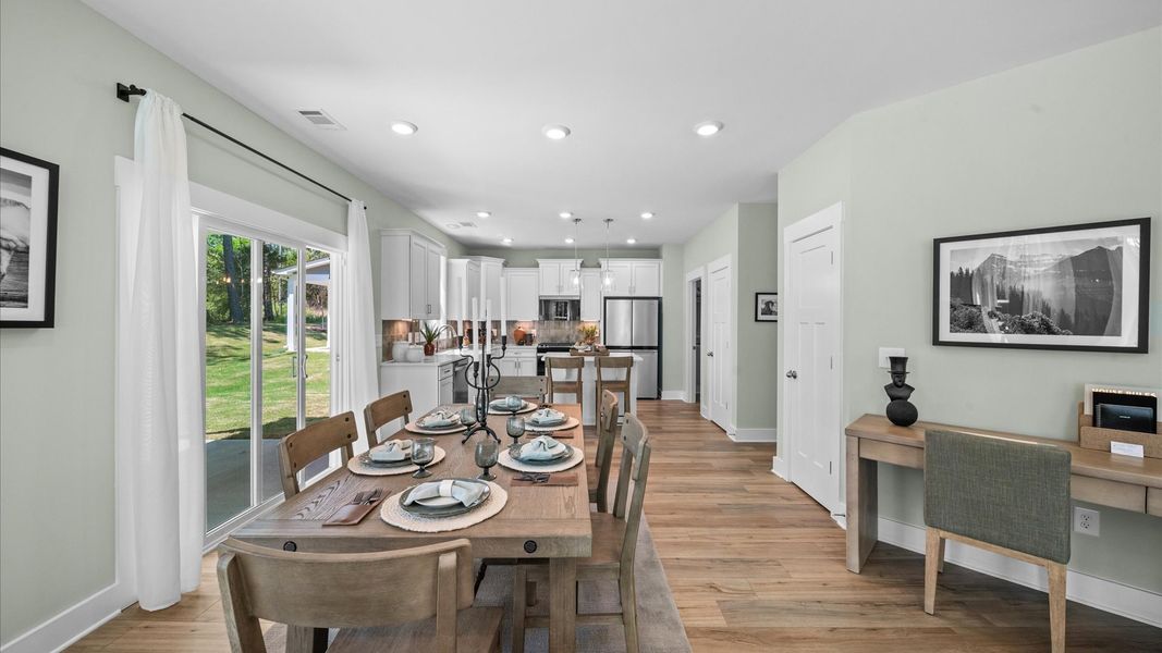 Furnished interior view inside a new home in Harrier Point, Woodruff (Image 7). Furnished interior view inside a new home in Harrier Point, Woodruff (Image 7).