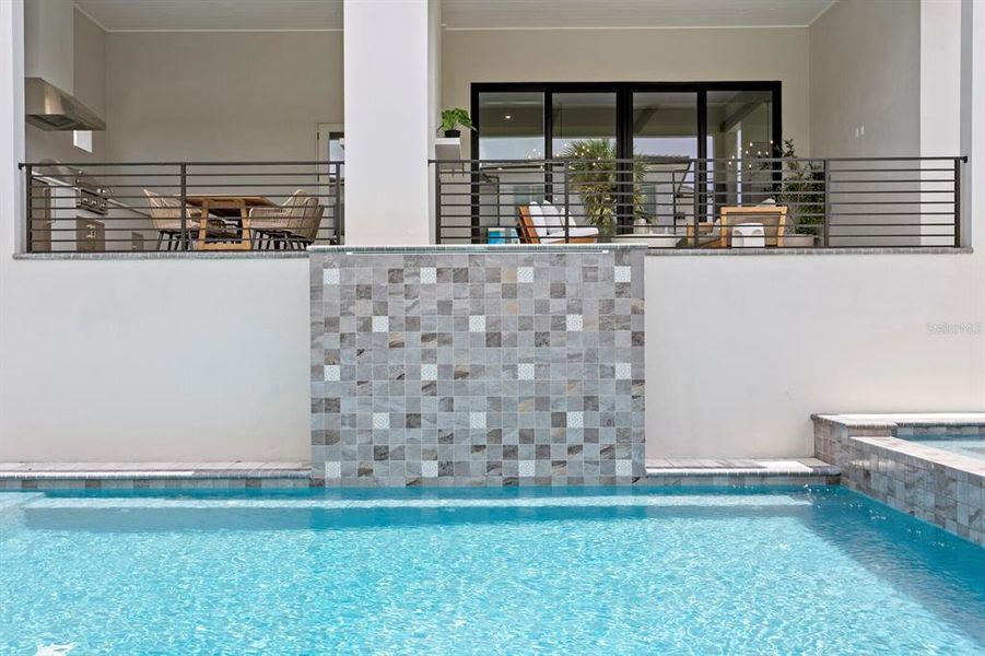 Exterior details and patio area of a home in , Tampa (Image 44).