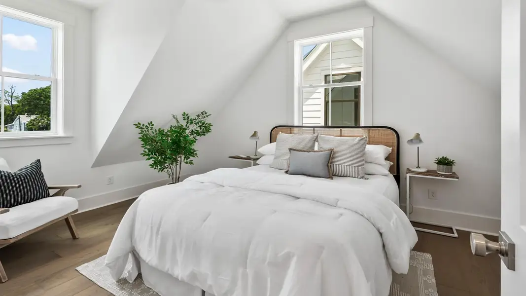 Furnished interior view inside a new home in Grants Court, Charleston (Image 4).
