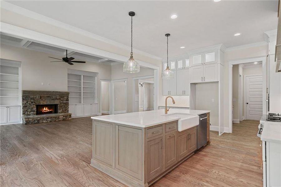 Furnished interior view inside a new home in , Gainesville (Image 7).