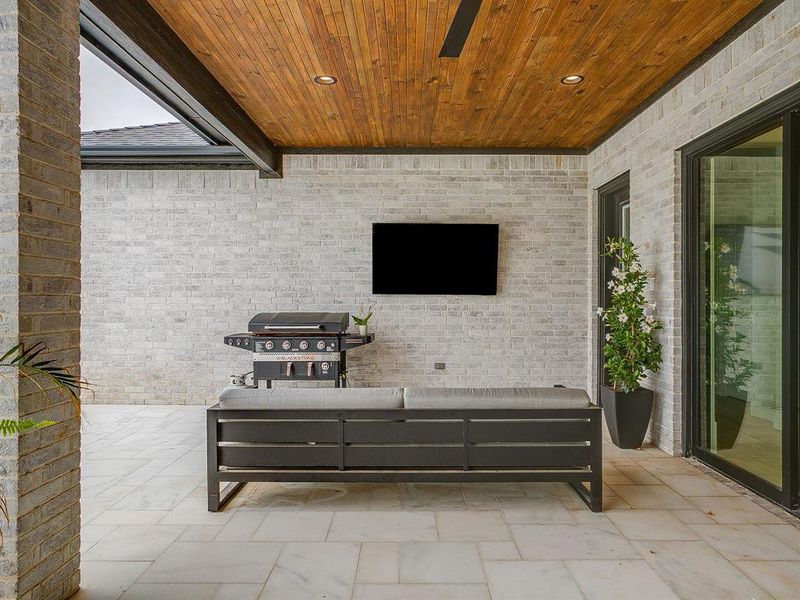 Exterior details and patio area of a home in Santana Ridge, Brock (Image 20).