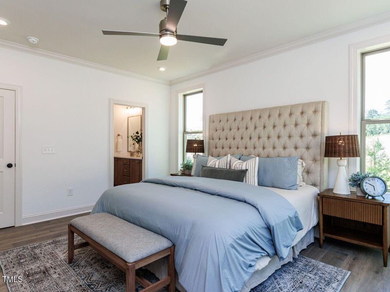 019-1280x960-primary-bedroom