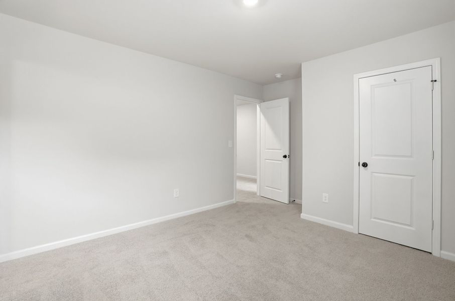 Spacious, unfurnished interior of a new home in Broadway Lake, Anderson (Image 37). Spacious, unfurnished interior of a new home in Broadway Lake, Anderson (Image 37).
