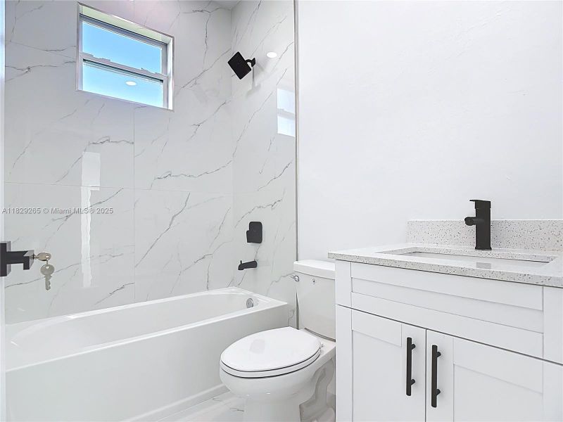 Furnished interior view inside a new home in , Lehigh Acres (Image 19). Furnished interior view inside a new home in , Lehigh Acres (Image 19).