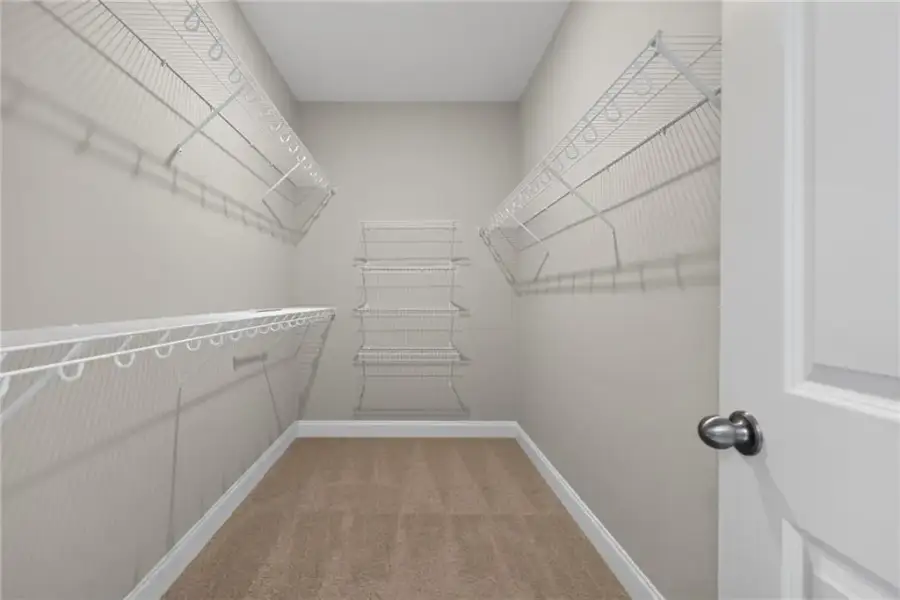 Spacious, unfurnished interior of a new home in , Jefferson (Image 22).