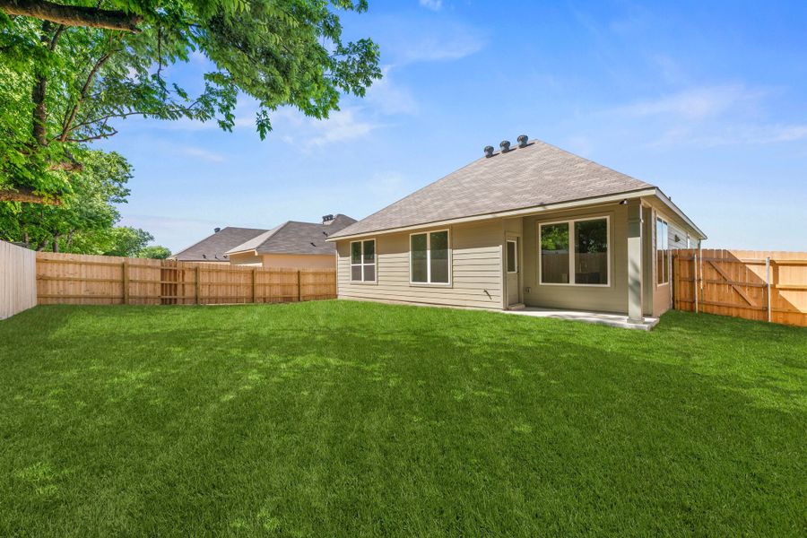 Exterior details and patio area of a home in Adaline Crossing, McGregor (Image 3).