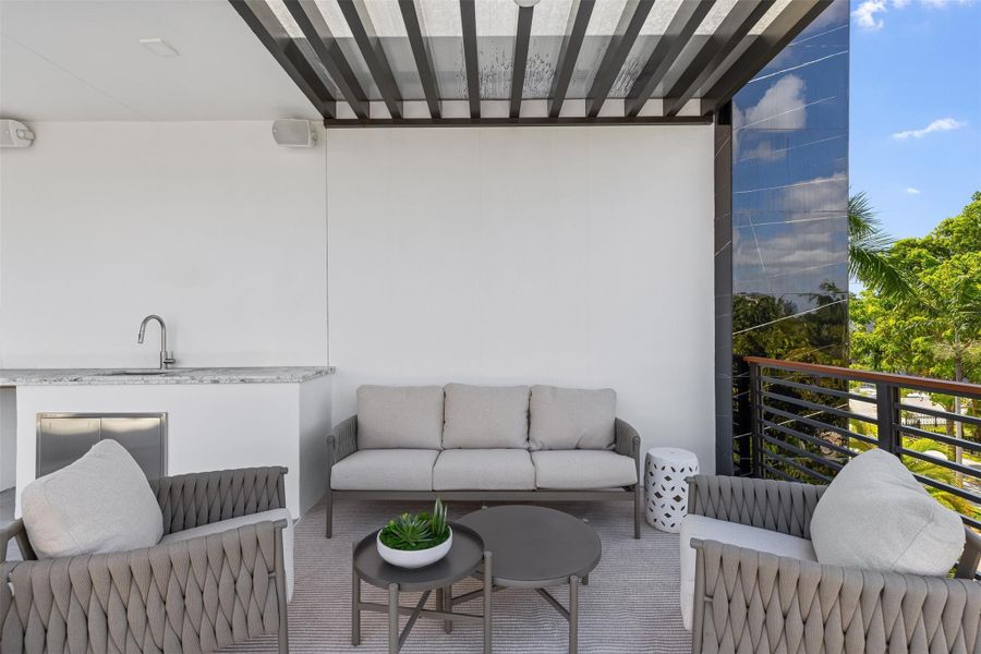 Furnished interior view inside a new home in , Fort Lauderdale (Image 9).