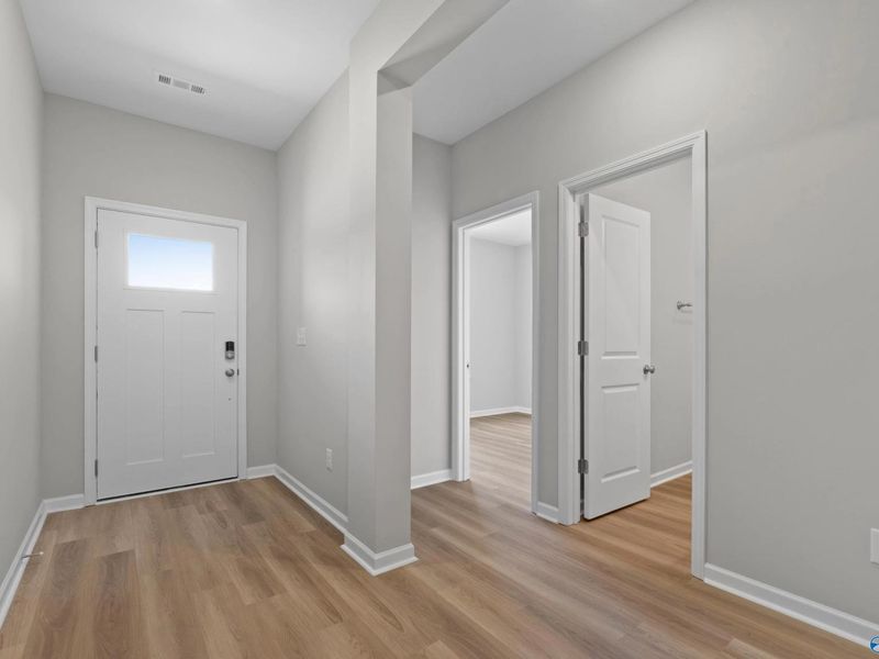 Spacious, unfurnished interior of a new home in Bailey Park, Fayetteville (Image 14).