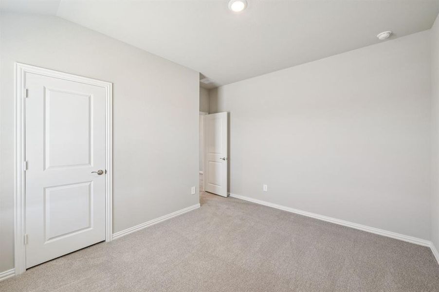 Photo is not of the actual home, but is an inspirational photo of builder’s model home and may depict options, furnishings, and/or decorator features that are not included.