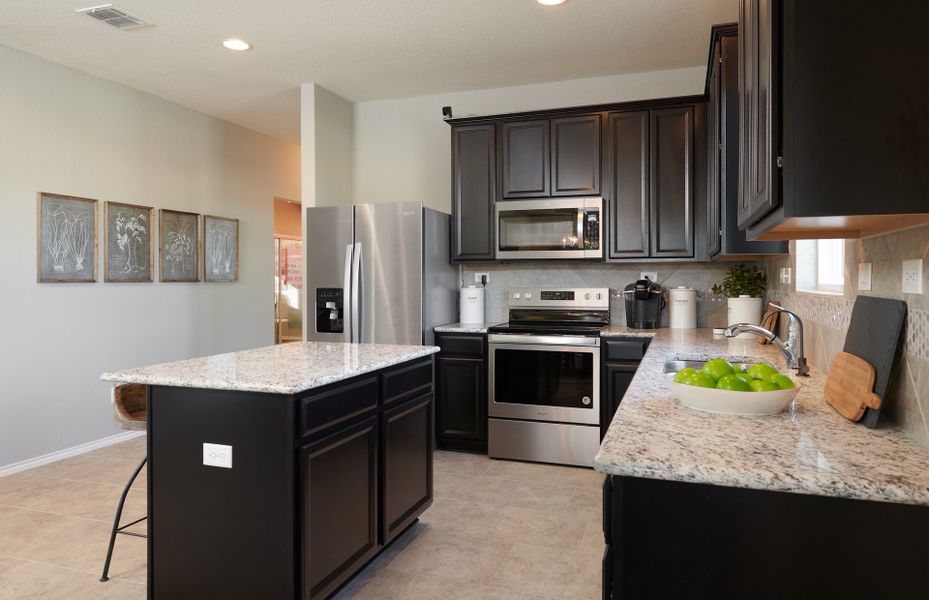 Spacious Eat-In Kitchen