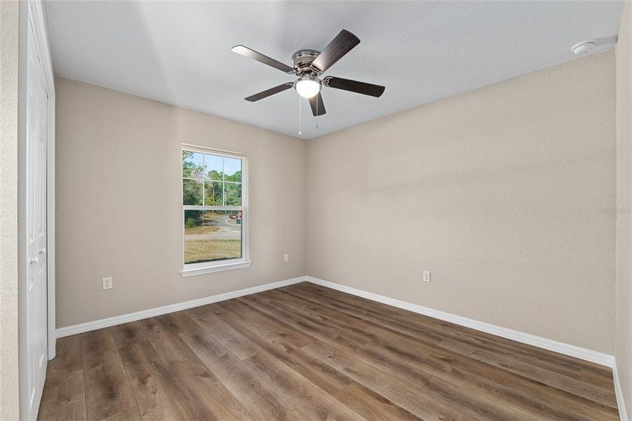 Spacious, unfurnished interior of a new home in , Citrus Springs (Image 20).