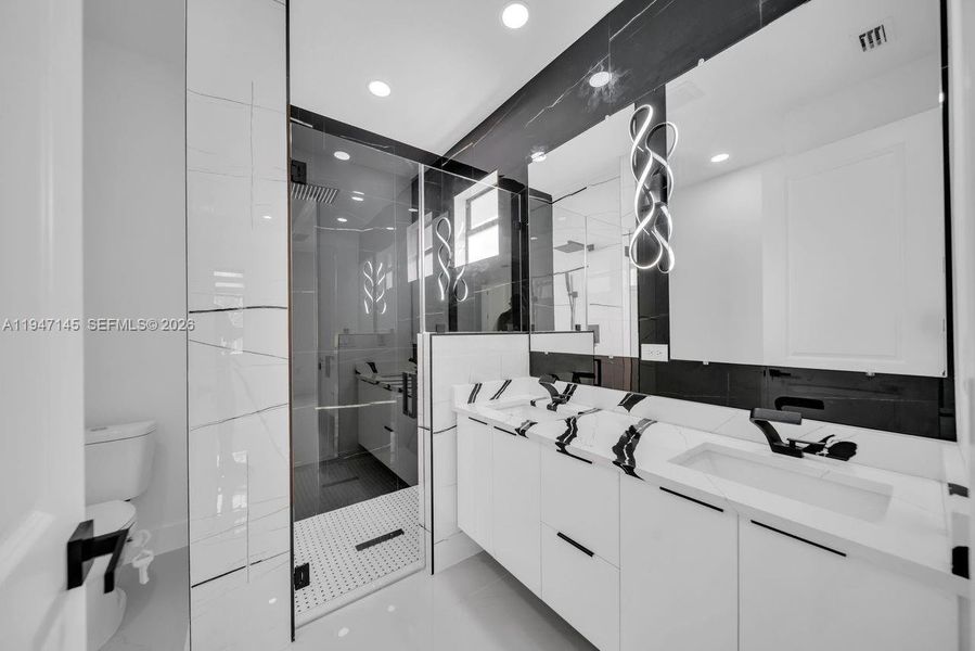 Furnished interior view inside a new home in , Lehigh Acres (Image 10).