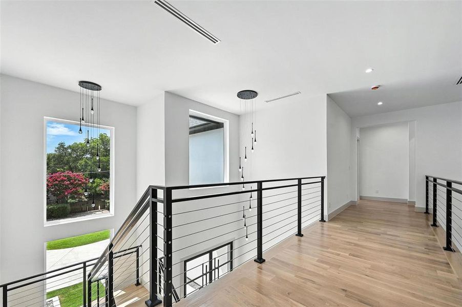 Spacious, unfurnished interior of a new home in , Dallas (Image 25).