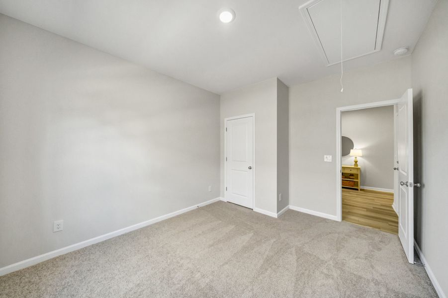 Representative unfurnished interior of a home built from the Cooper by Hurricane Builders in Portrait Hills, Aiken (Image 19).