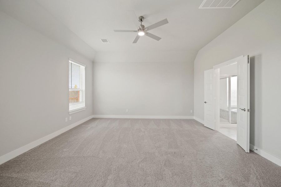 Spacious, unfurnished interior of a new home in Beacon Hill, Waller (Image 23). Spacious, unfurnished interior of a new home in Beacon Hill, Waller (Image 23).