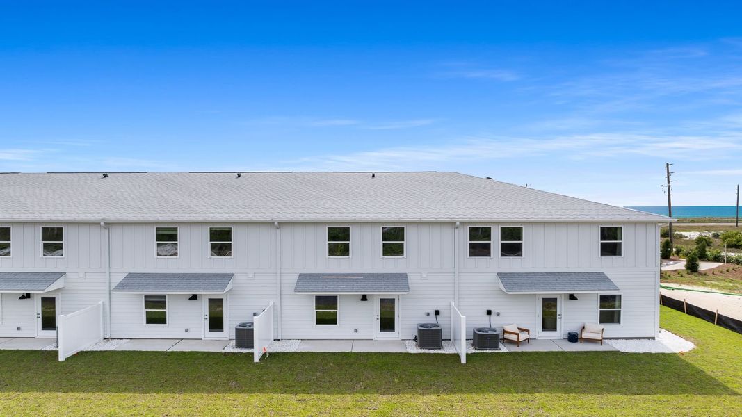 Image 32 of a home in Windmark Beach.