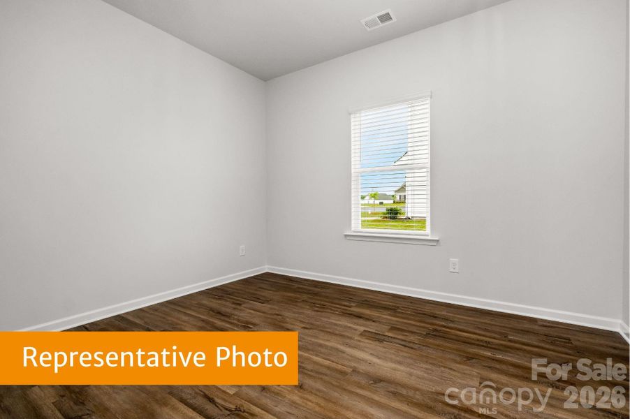 Spacious, unfurnished interior of a new home in Cedar Meadows, Monroe (Image 6).