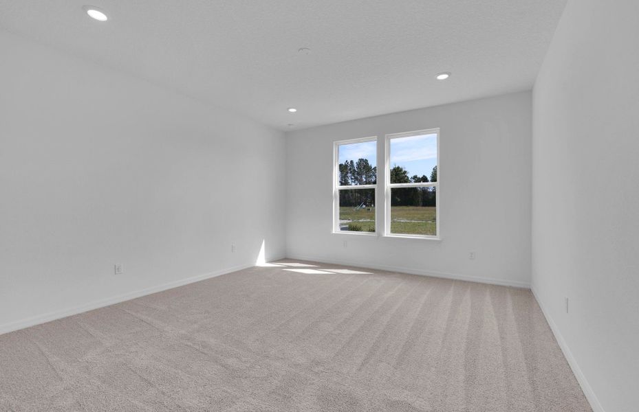 Spacious, unfurnished interior of a new home in Fiddler's Cove, Kingsland (Image 14).