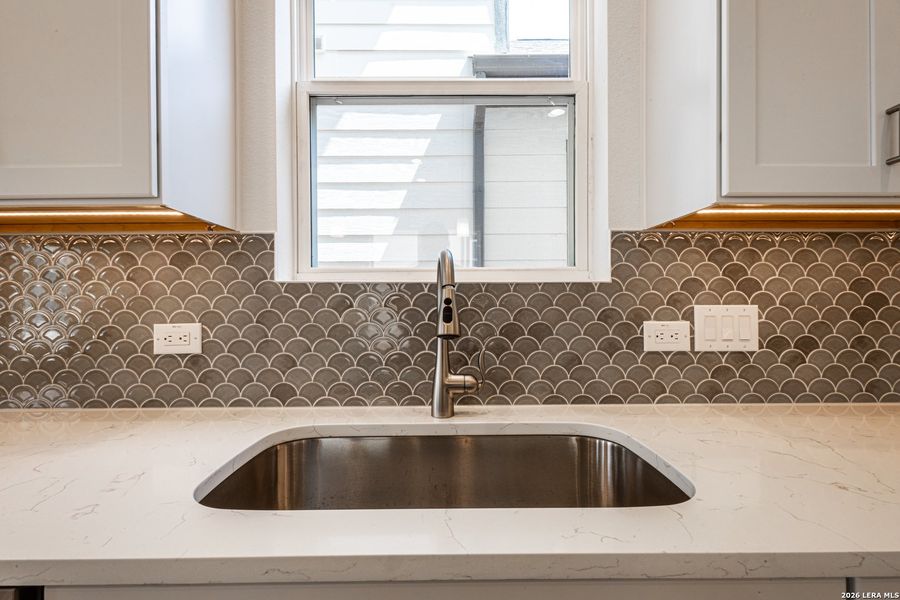 Close-up of interior finishes inside a home in Town Creek, New Braunfels (Image 19). Close-up of interior finishes inside a home in Town Creek, New Braunfels (Image 19).
