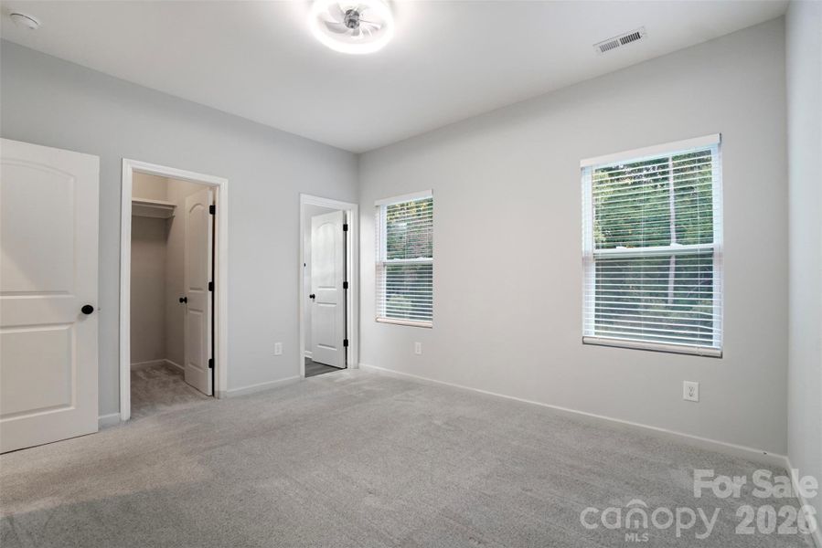 Spacious, unfurnished interior of a new home in , Charlotte (Image 31).