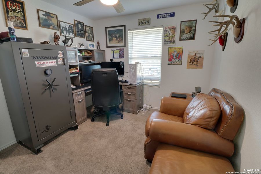 Furnished interior view inside a new home in Friendship Oaks, Fredericksburg (Image 8). Furnished interior view inside a new home in Friendship Oaks, Fredericksburg (Image 8).