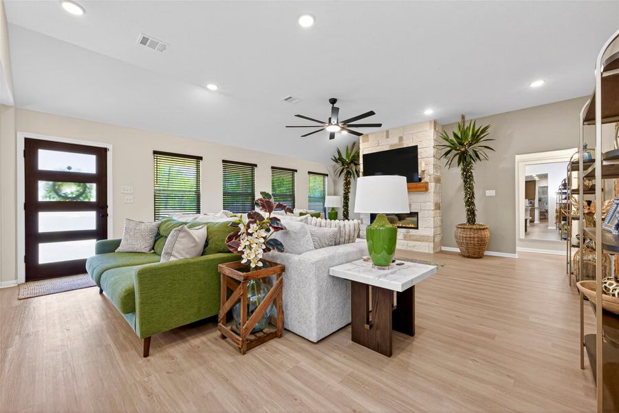 Furnished interior view inside a new home in , Livingston (Image 15).