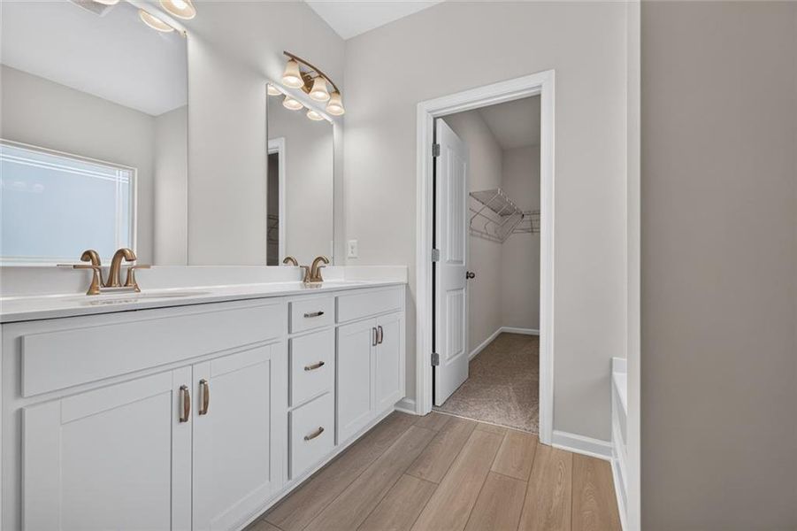 Furnished interior view inside a new home in Southbend, Rome (Image 16).