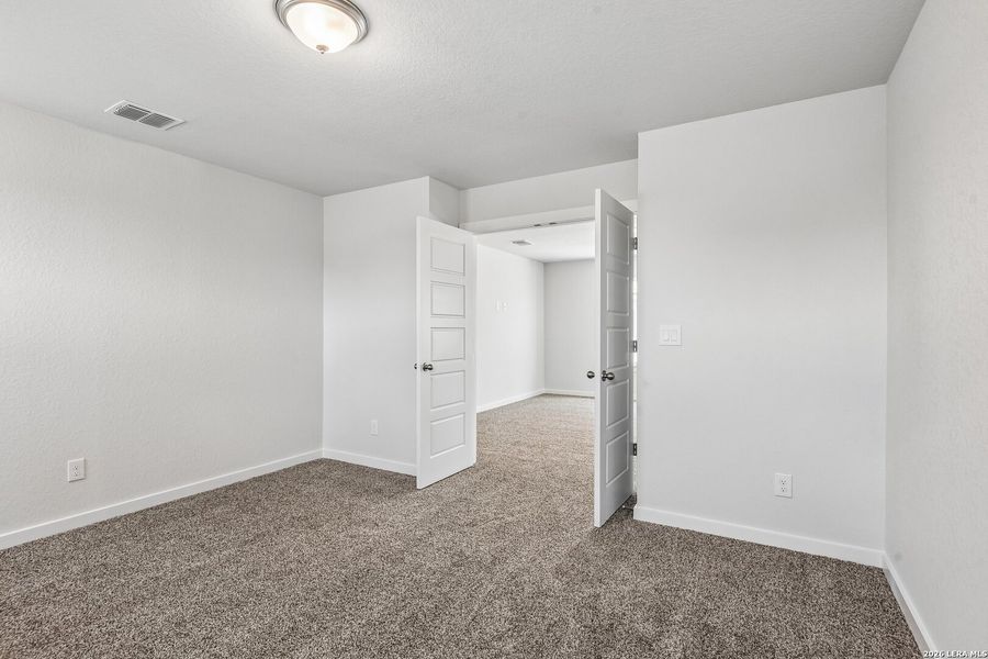 Image 26 of a home in Highland Ridge.
