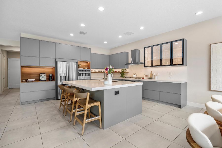 013-8124CrystalDownsAvenue-BocaRaton-FL-