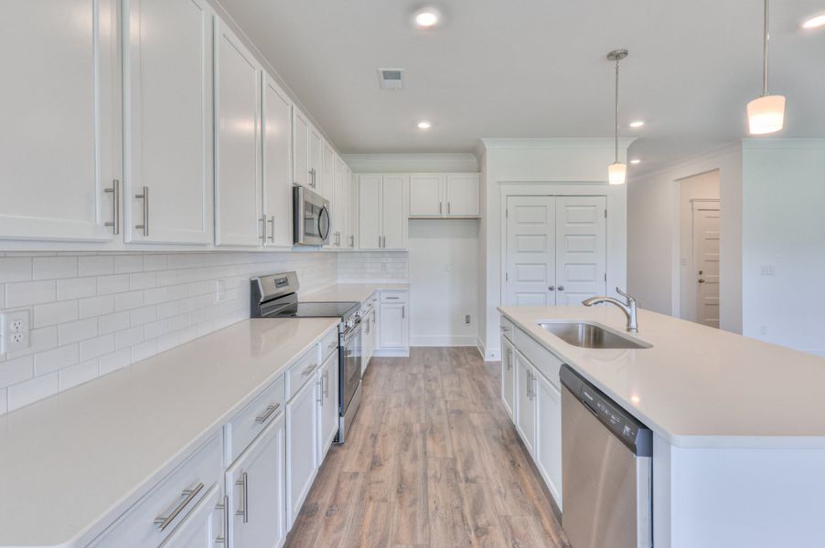 *Photo of Cleveland Plan. Design Features may vary per community.