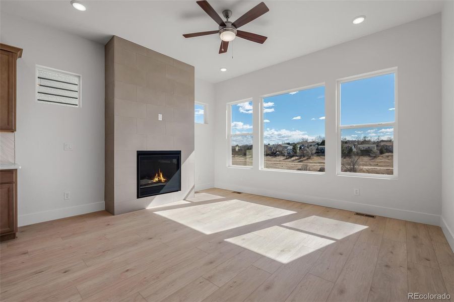 Spacious, unfurnished interior of a new home in Trailside at Cottonwood Creek, Colorado Springs (Image 35).