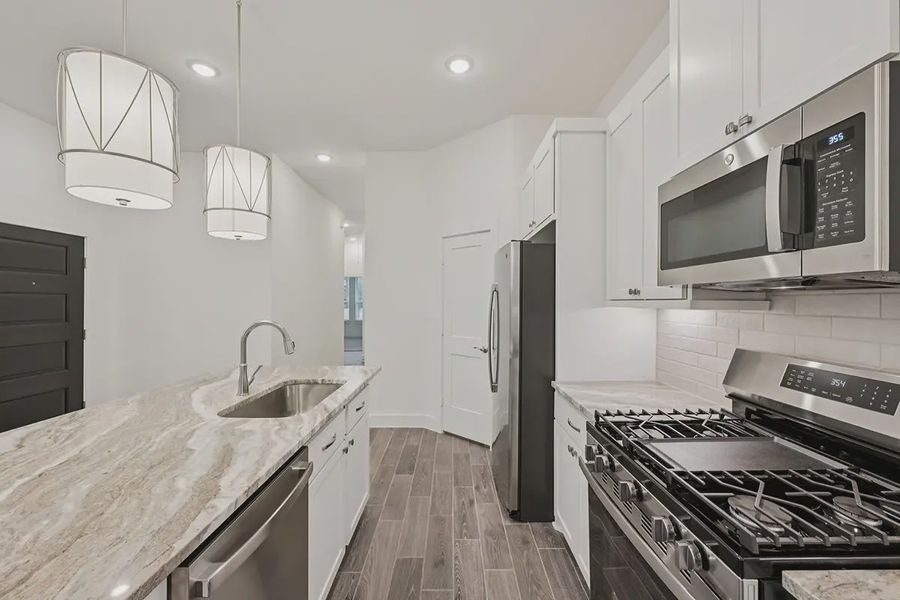 Representative furnished interior of a home built from the Pommery by Chesmar Homes in Kresston Chateau, Montgomery (Image 9). Representative furnished interior of a home built from the Pommery by Chesmar Homes in Kresston Chateau, Montgomery (Image 9).