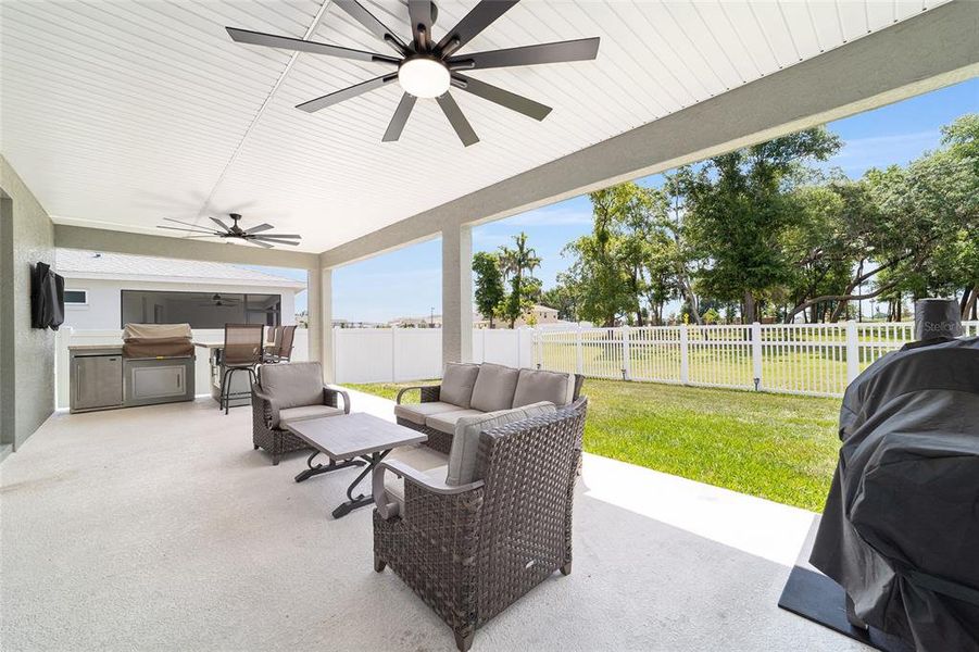 Exterior details and patio area of a home in , Ocala (Image 33). Exterior details and patio area of a home in , Ocala (Image 33).