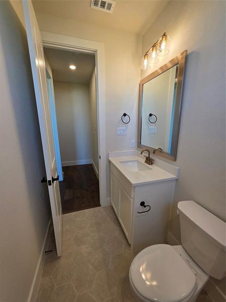 Furnished interior view inside a new home in Aledo Heights - Aledo ISD, Aledo (Image 11).