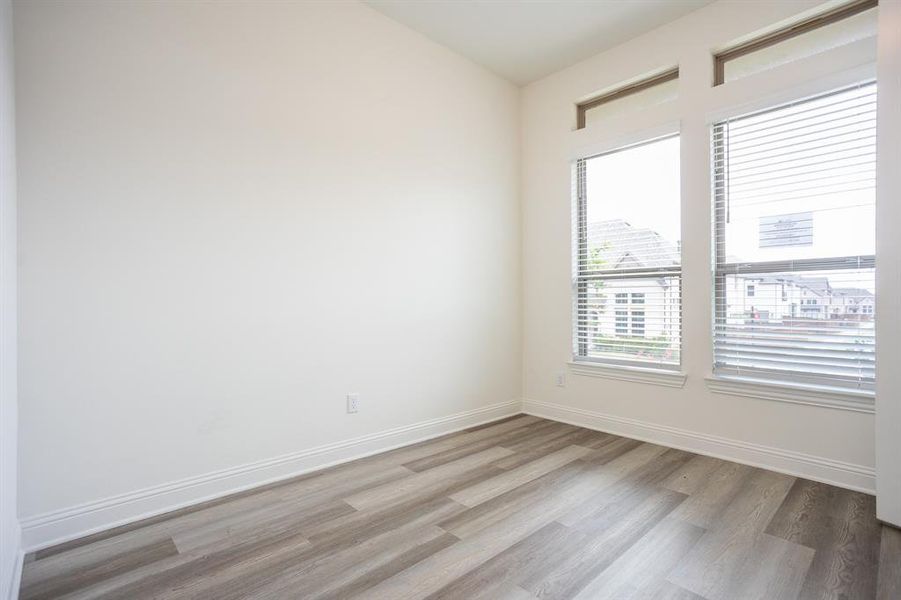 Spacious, unfurnished interior of a new home in , McKinney (Image 15).