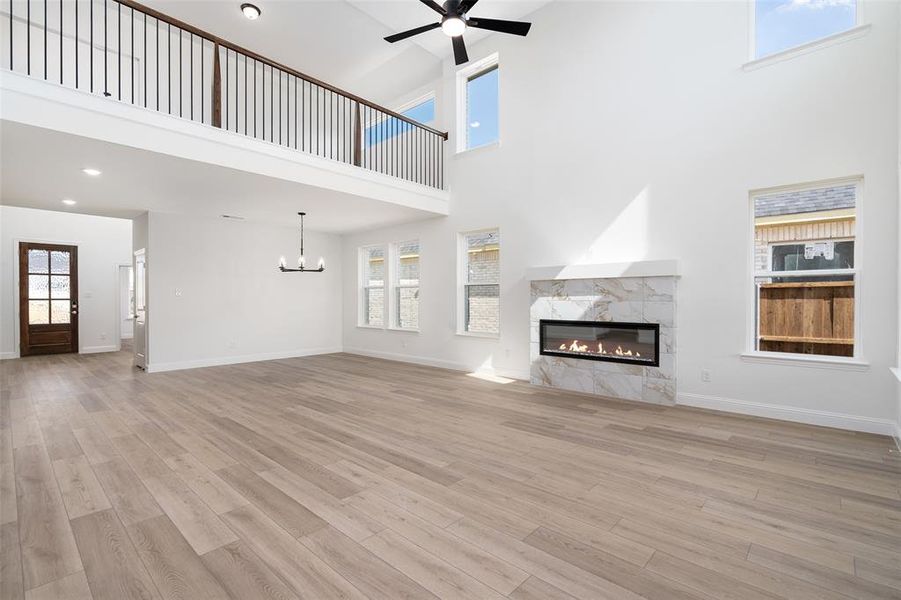 Spacious, unfurnished interior of a new home in Wildflower Ranch, Fort Worth (Image 25). Spacious, unfurnished interior of a new home in Wildflower Ranch, Fort Worth (Image 25).