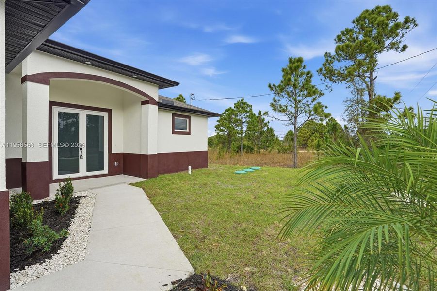 Exterior details and patio area of a home in , Lehigh Acres (Image 21).